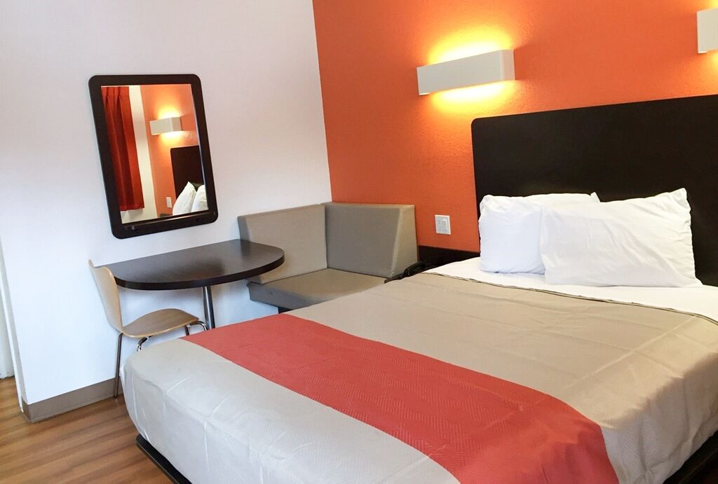 Motel 6 Бейкерсфилд Номер фото